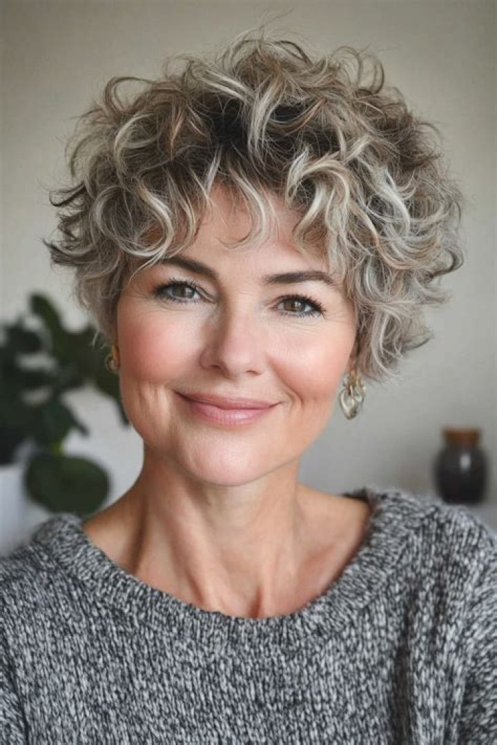 33 Short Hairstyles for Older Women July 2020 Edition