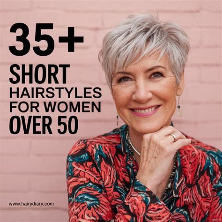50 Women Over 50 Who Have Aged Gracefully (PHOTOS) Beautiful Women Over