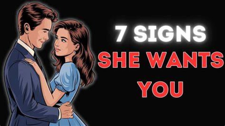 7 SIGNS SHE WANTS YOU TO ASK HER OUT 😍 (Crazy Signs She Wants You To