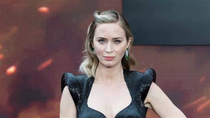 80M Rich Emily Blunt Pursued Acting to Get Rid of &ldquo;a disability that