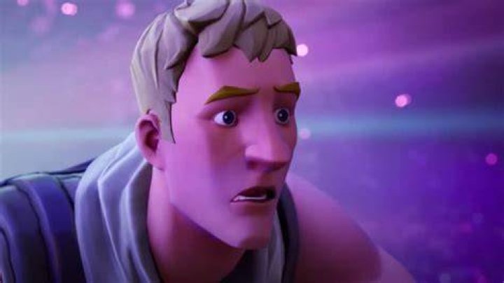 A Fortnite player accepting a Bounty from a Bounty Board