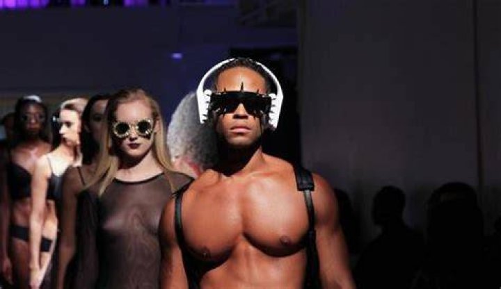 Adonis King Spring 2018 New York Fashion Week Fashion Week Online&reg;