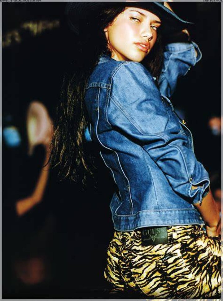 Adriana Guess 2000 Fall Journal Adriana Lima Photo (19095182) Fanpop