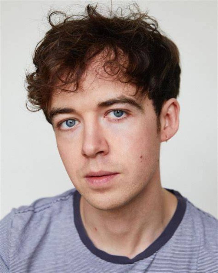 Alex Lawther "I don't feel an obligation to just be an actor"