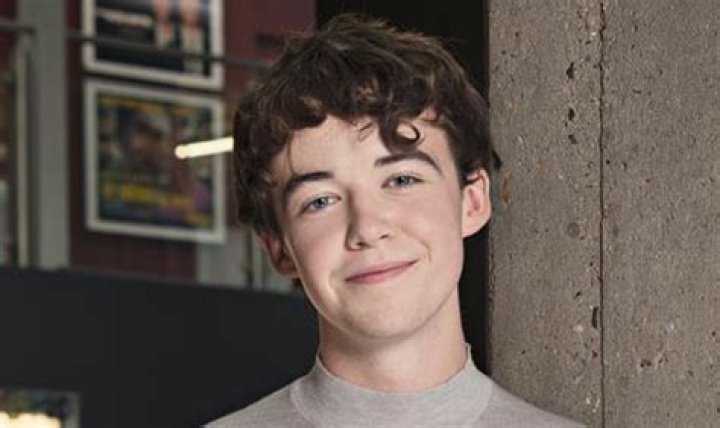 Alex Lawther joins 'Ghost Stories' as shoot kicks off News Screen
