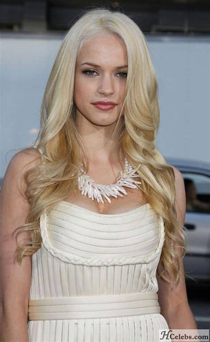 Alexis Knapp Celebs Galleries HD phone wallpaper Pxfuel