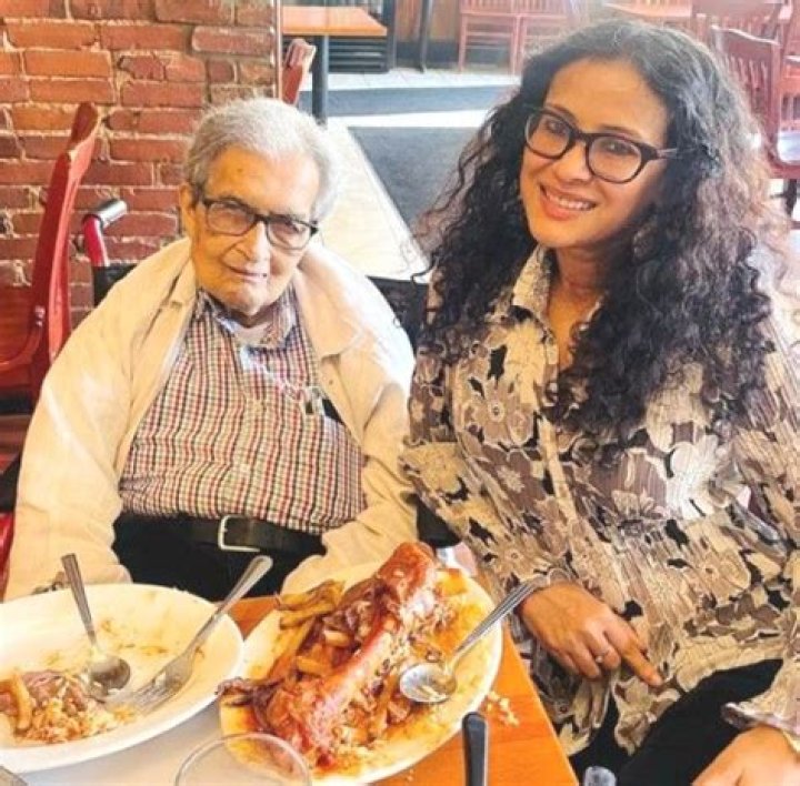 Amartya Sen Age, Wife, Children, Family, Biography & More » StarsUnfolded