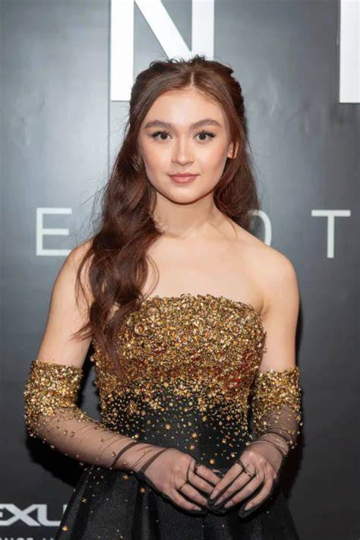 Anna Cathcart Ethnicity, Race, and Nationality