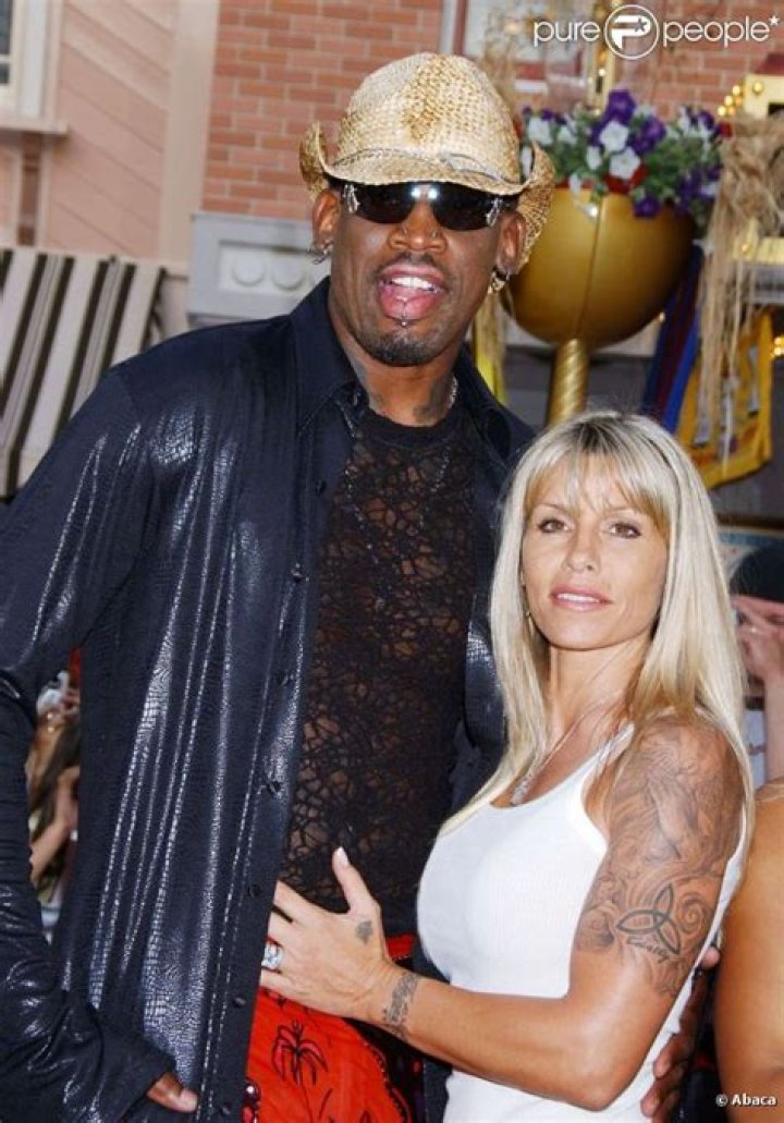 Annie Bakes Bio, Relationship With Dennis Rodman, Age, Height, Other