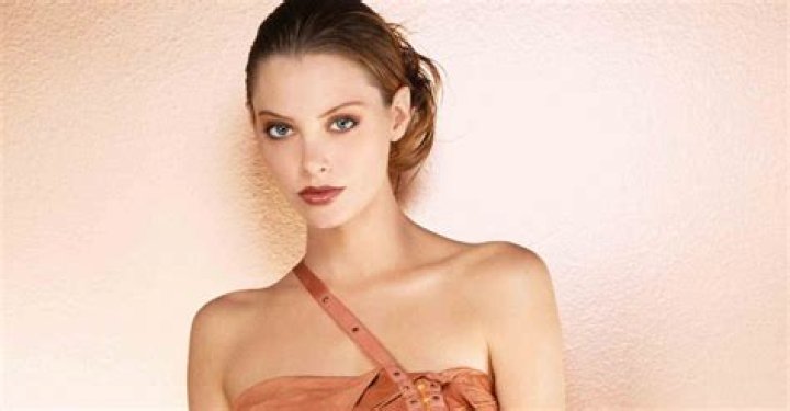 April Bowlby Wiki Bio, cause of death, measurements, net worth