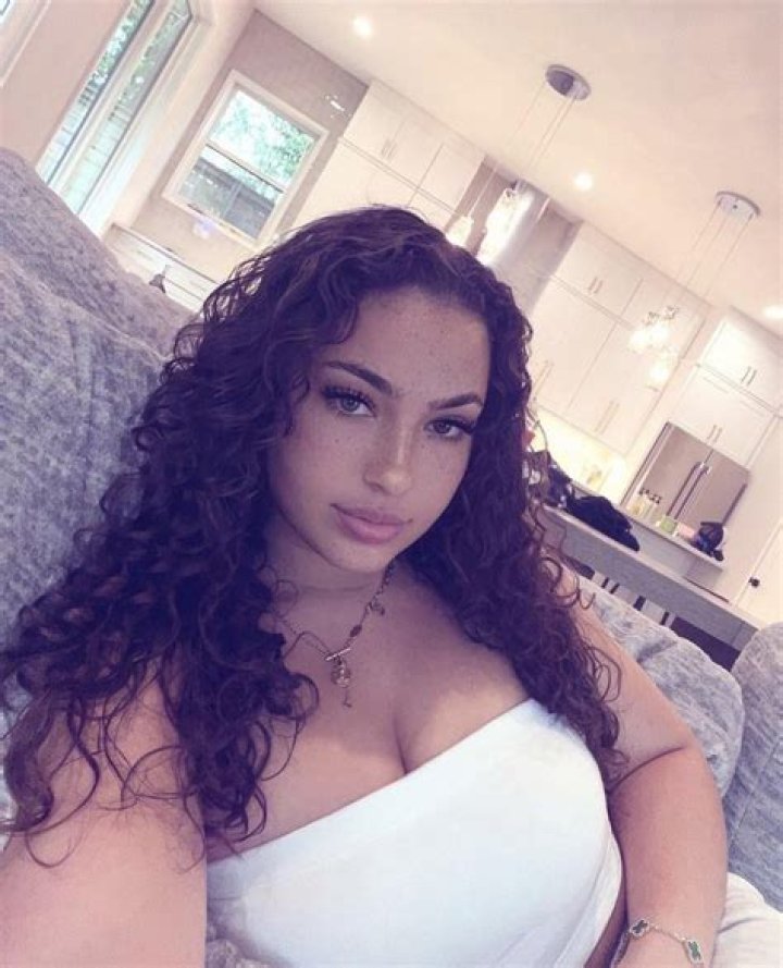 Ash kaash perfect pics pt.1 r/Ashkashhhhhh