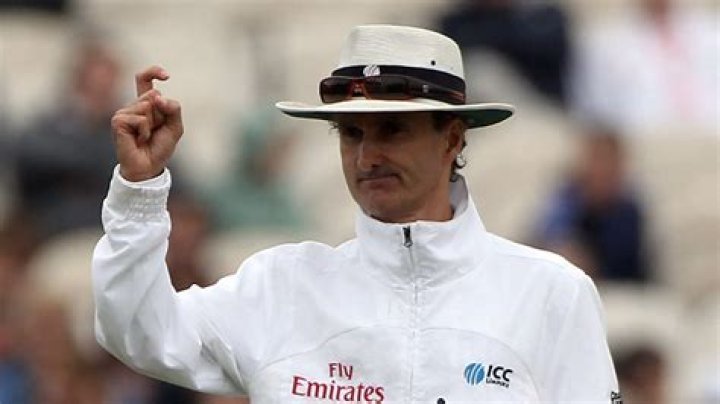 Ashes New Zealand umpire Billy Bowden to officiate during the Ashes