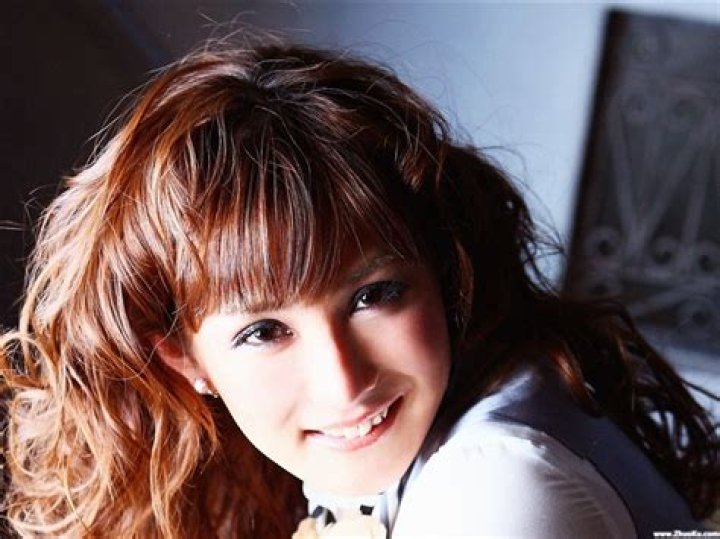 Ayana Tsubaki beautiful wallpaper 11 1024x768 Wallpaper Download