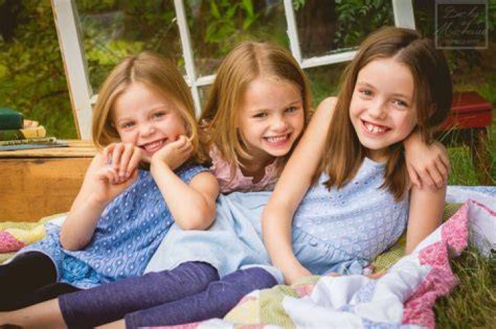 BacktoSchool for Three Sisters! Becky Michaud Photography
