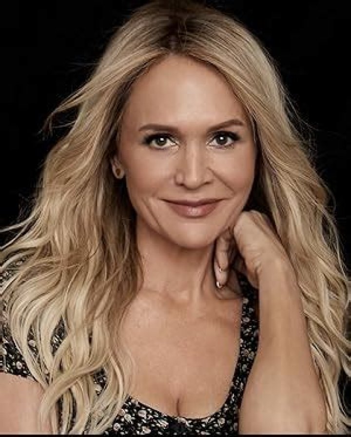 Barbara Alyn Woods Movies, Bio and Lists on MUBI