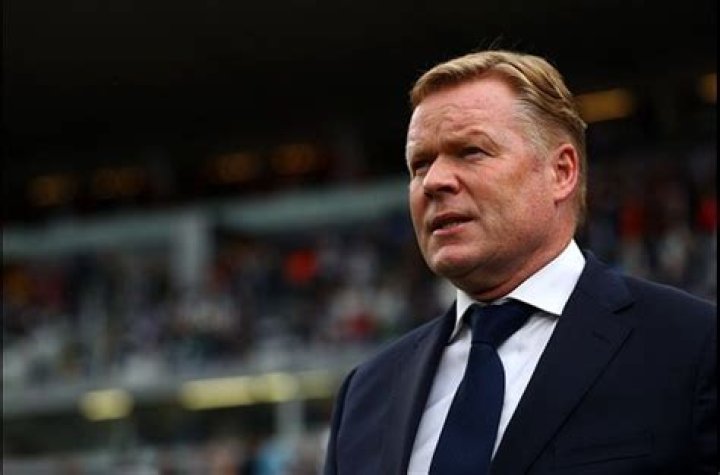 Barcelona boss Ronald Koeman tells Riqui Puig he can leave the La Liga