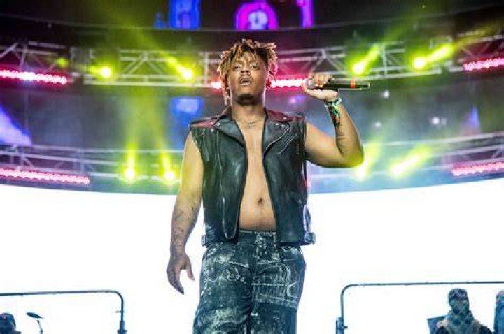 Before Death, Juice WRLD Flew on Jet Loaded With Drugs, Police Say