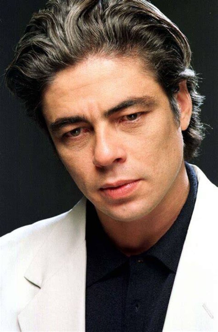 Benicio Del Toro for Best Actor for the movie 'Che' with his wife The