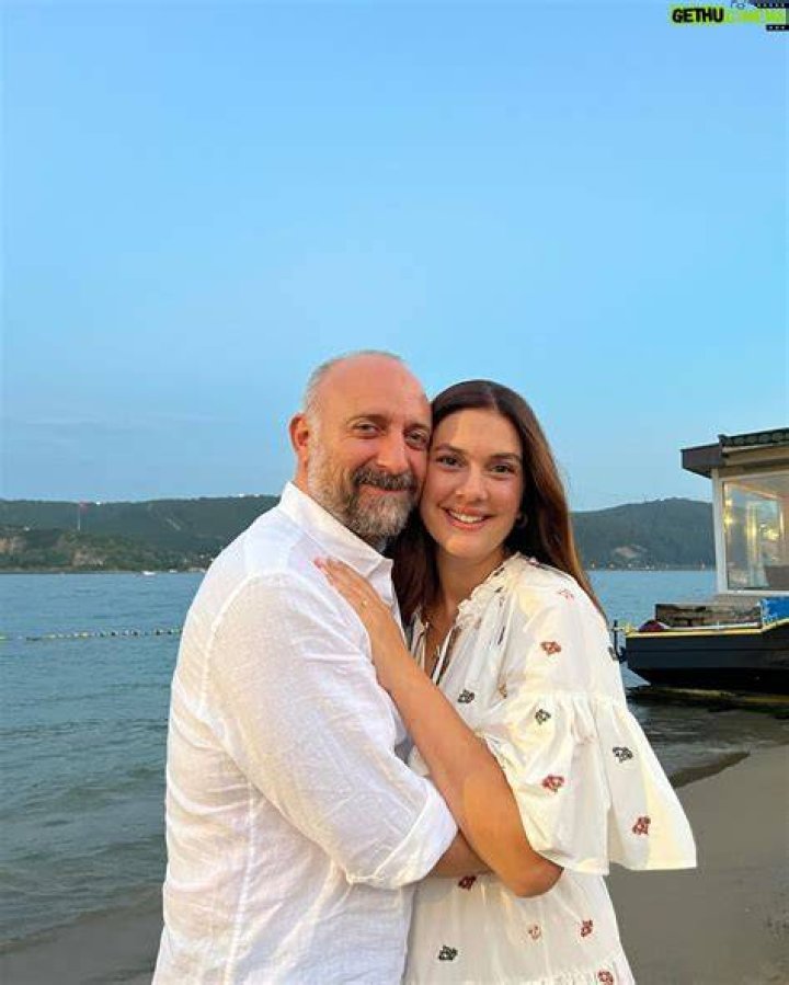 Berg&uuml;zar Korel