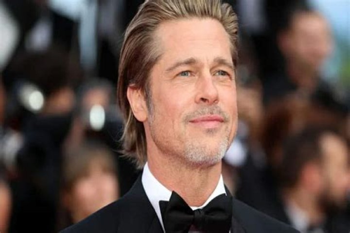 Brad Pitt Net Worth Weight Height Ethnicity Eye Color Casual clothes