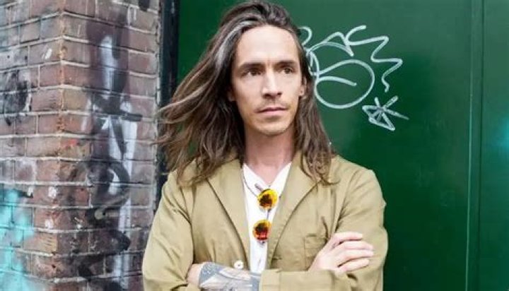 Brandon Boyd Bio, Net Worth, Story, Married, Wife, Dating History