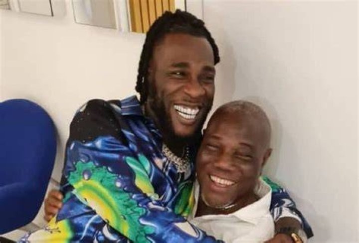 Burna Boy With His Father And Mother At The BBNaija 2019 (Photos