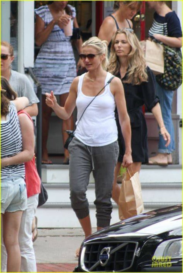 Cameron Diaz shows off toned body in Miami Page Six