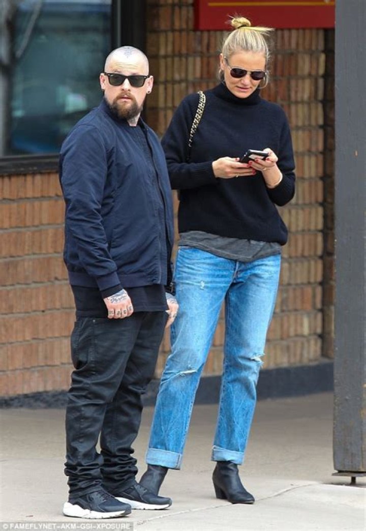 Cameron Diaz towers over husband Benji Madden during Aspen stroll