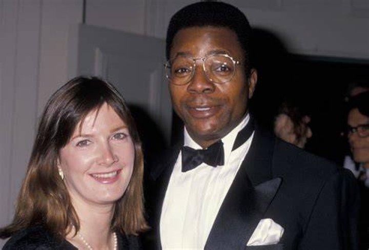 Carl Weathers Wife, Children, Net worth, Biography