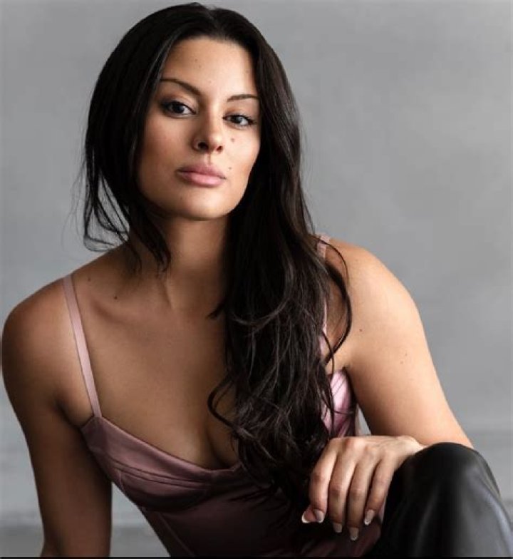 Carmela Zumbado Nude Pics, Sex Scenes & Bio! All Sorts Here!
