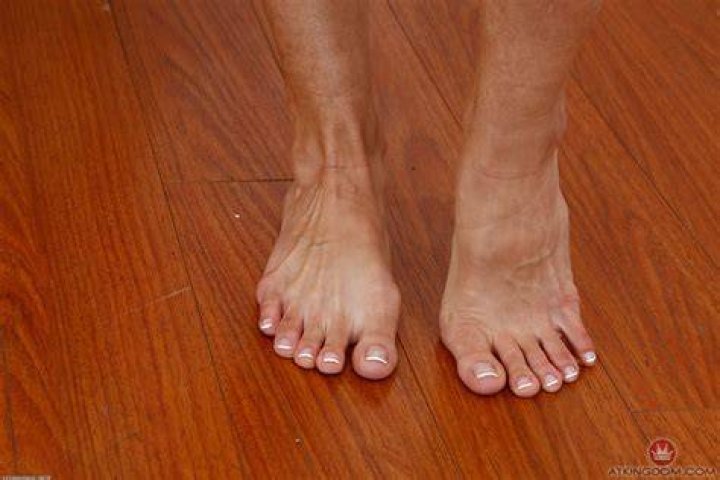 Cassandra Cruz Feet (22 photos)