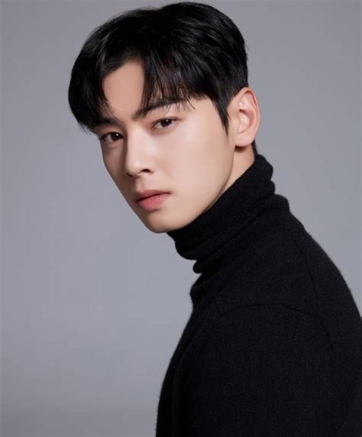 Cha Eun Woo&rsquo;s &lsquo;Action Star&rsquo; Era Begins As He Gets Lauded For His Fight