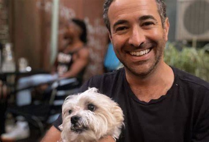 Chi &egrave; Ari Melber? Instagram, incontri, biografia Style24