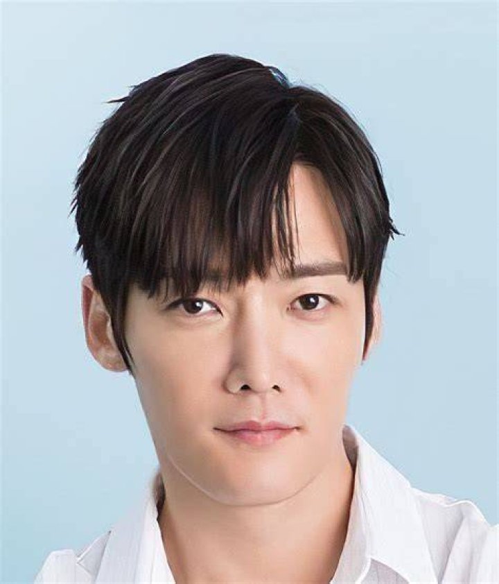 Choi Jin Hyuk (최진혁) MyDramaList