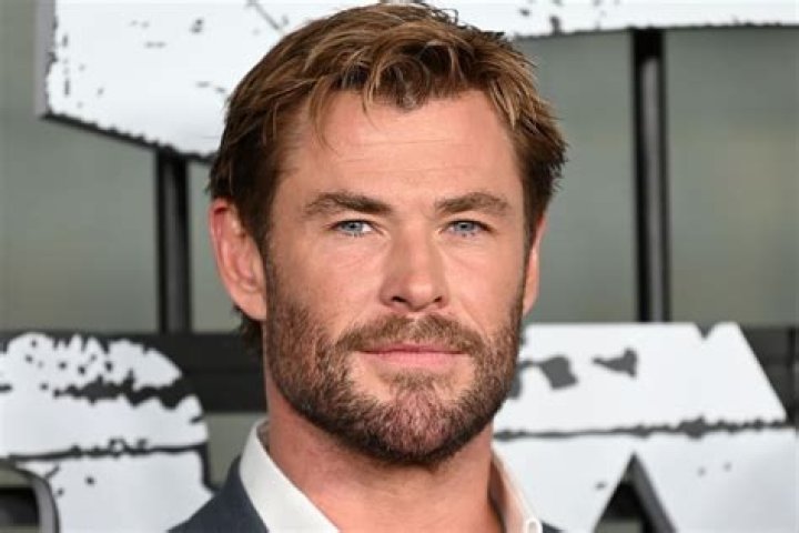 Chris Hemsworth Says His Predisposition to Alzheimer's Got 'Over