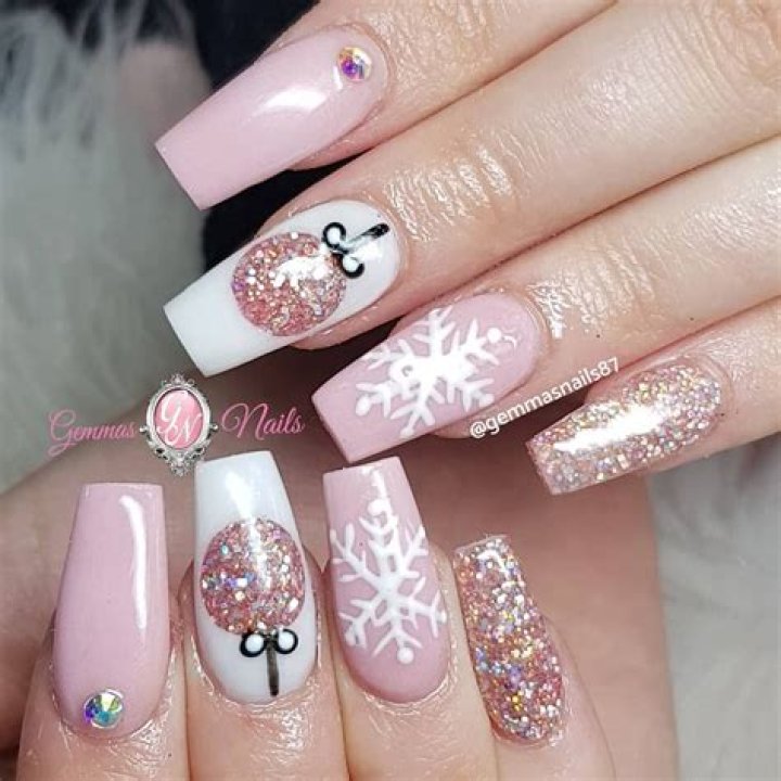 Christmas nail design. Ornament pink glitter gel shellac mani Toe