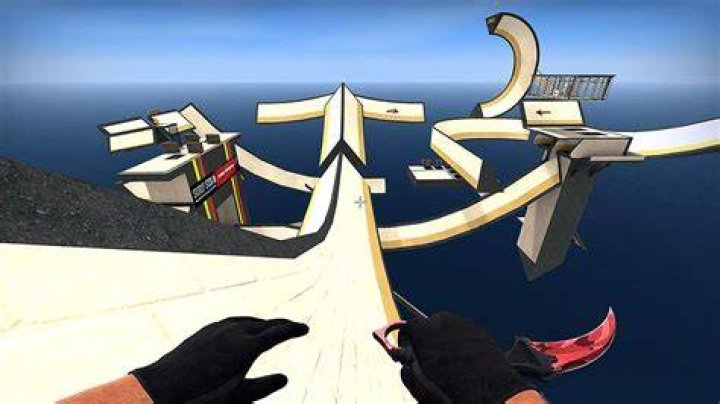 CSGO surfing