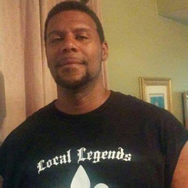 Curtis Bowles Net Worth, Salary, Age, Height, Weight, Bio, Family, Career