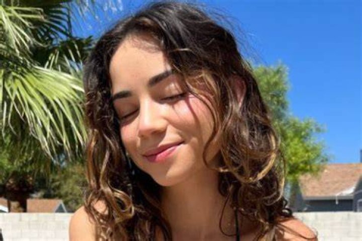 Daisy Blooms Onlyfans Videos & Photos Leaked