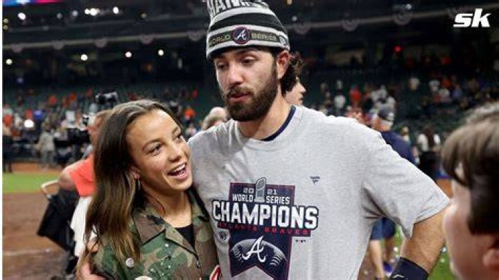 Dansby Swanson And His Adorable Daughter A Father's Heart