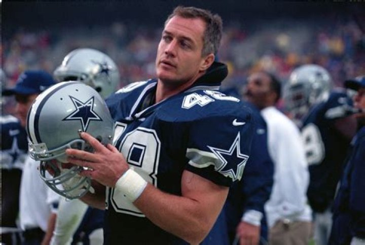 Daryl Johnston Football Team, Football Helmets, Dallas Cowboys Players