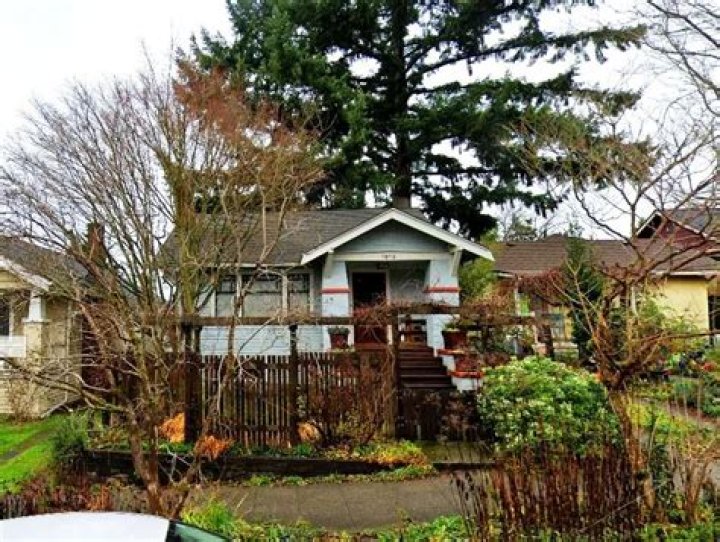 Dave Matthews House Modest Seattle Home Urban Splatter