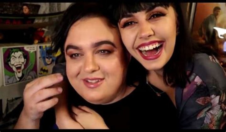 Daz Games is not married. Dating Girlfriend Sohelia Clifford. Kids