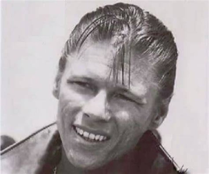 Dennis Cleveland Stewart Biography Facts, Childhood, Family Life