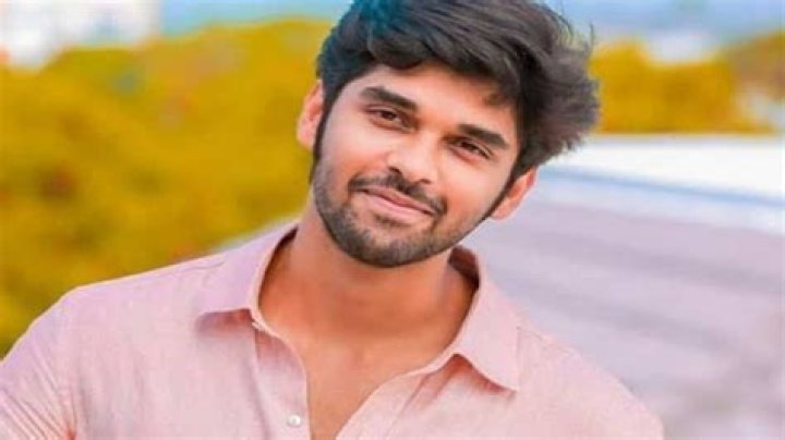 Dhruv Vikram Biography Dhruv Vikram Family Education Age