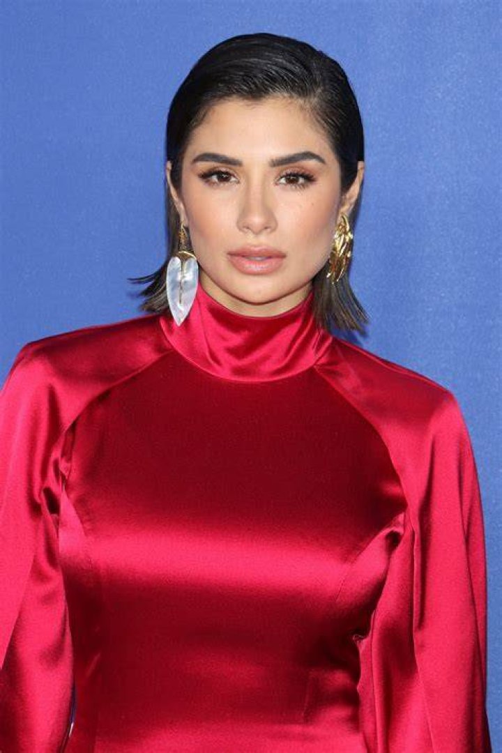 Diane Guerrero Wears a Swimsuit at the Beach in Miami, April 2017