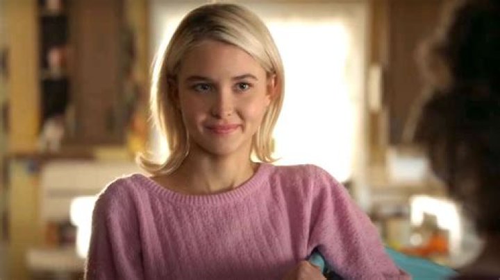 Did Veronica Duncan die in Young Sheldon? Dexerto