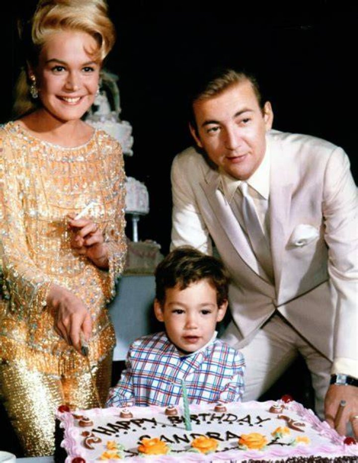 Dodd Darin, Son of Bobby Darin And Sandra Dee, Hatching Bio TV Series