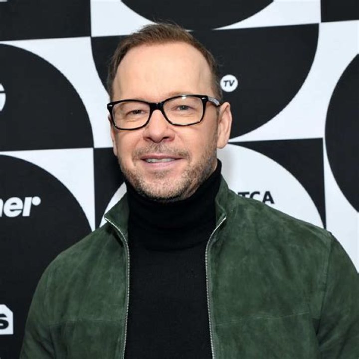 Donnie Wahlberg Bio, Age, Net Worth, Height, Nationality, Career
