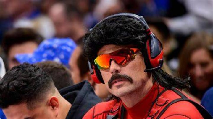 dr disrespect mad at warzone